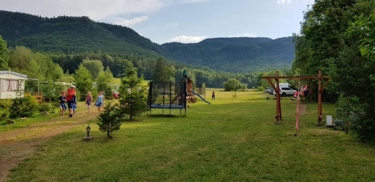 Camper Park Radkow Villa Exteriör bild